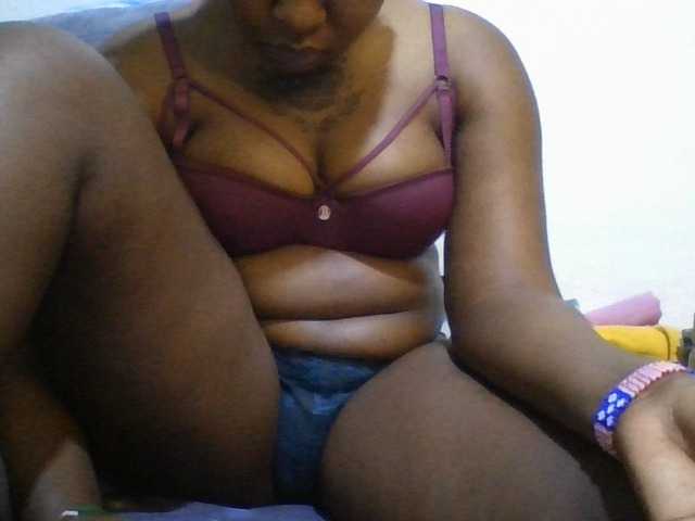 Sweetgod2 live cam on BongaCams