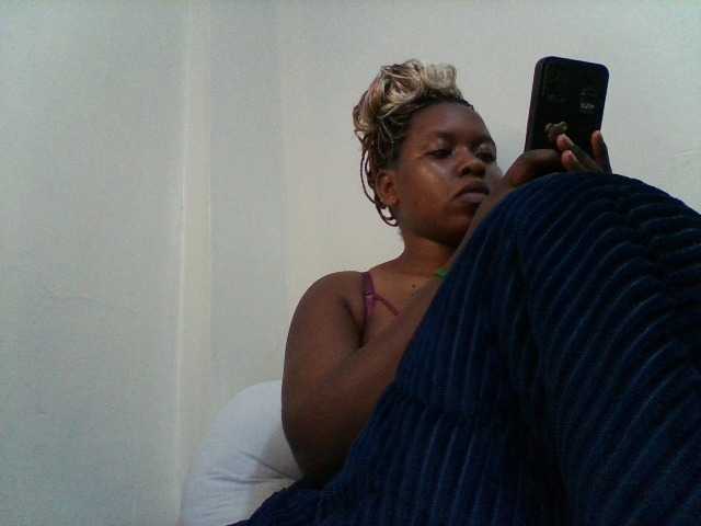 Sweetgod2 live cam on BongaCams