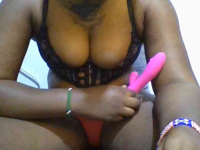 Sweetgod2 webcam