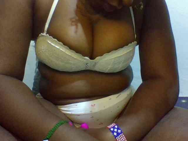 Sweetgod2 webcam