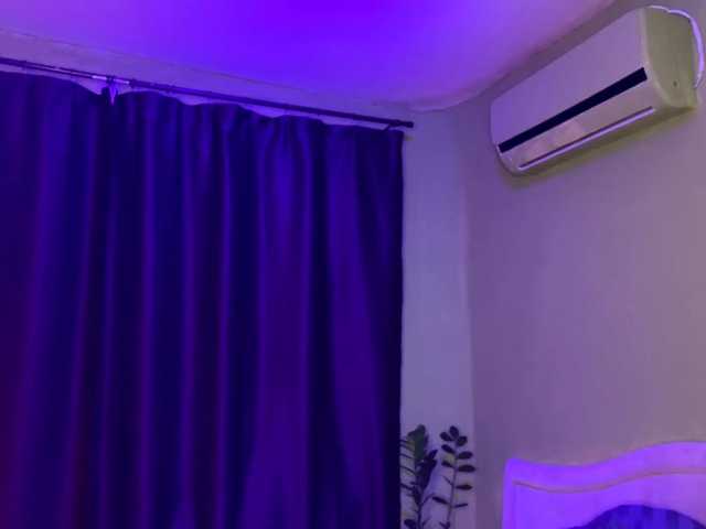 Overshine, en vivo ahora en BongaCams