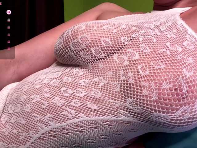 Overshine live cam on BongaCams