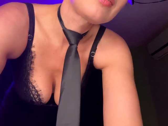 Overshine live cam on BongaCams
