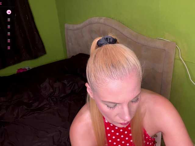 Overshine live cam on BongaCams