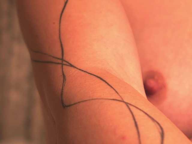 ChloeSinss live cam on BongaCams