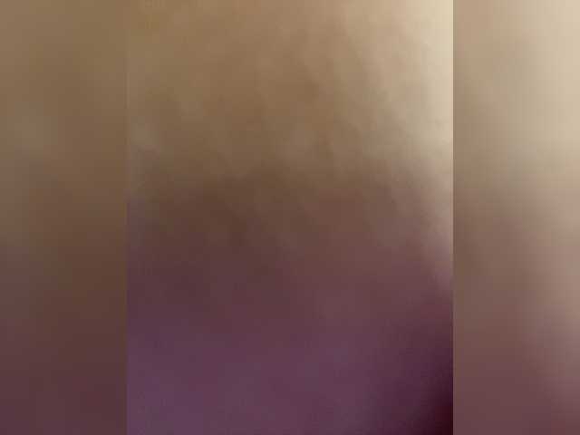 ariela11 live cam preview