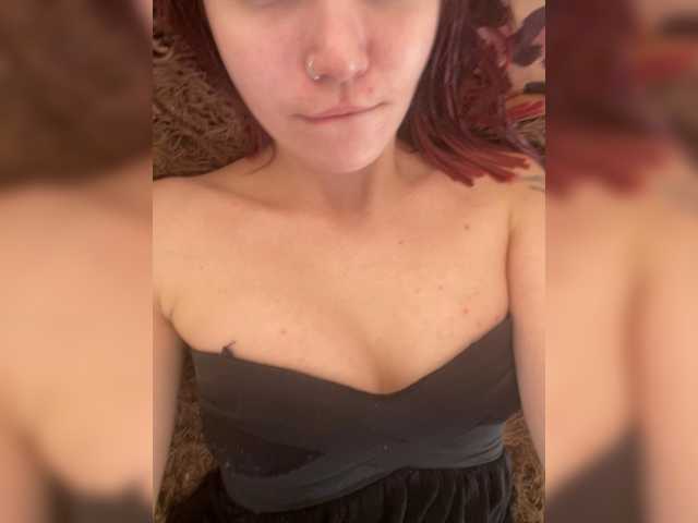 ariela11 live cam on BongaCams