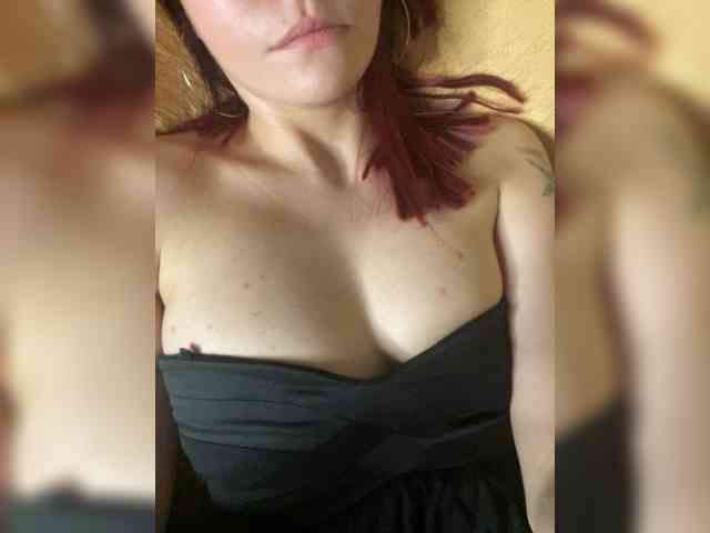 ariela11 webcam