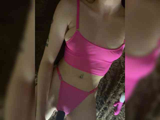 ariela11 webcam