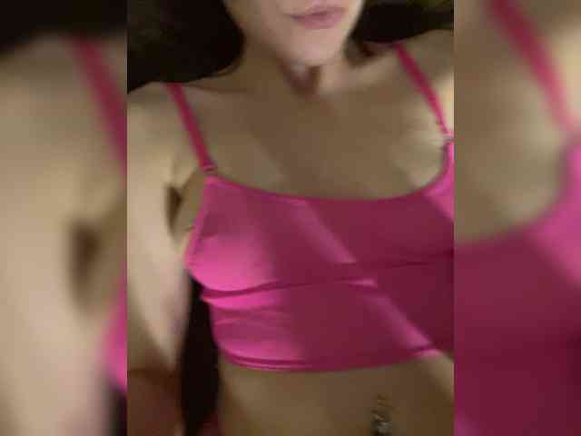 ariela11 webcam