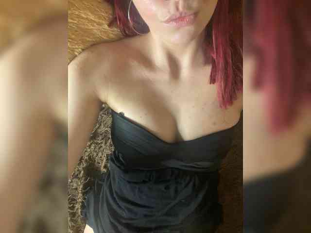 ariela11 webcam