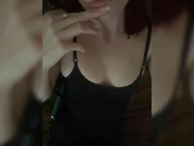 ariela11 webcam