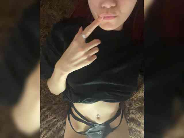 ariela11 webcam