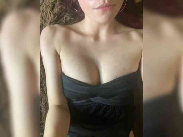 ariela11 webcam
