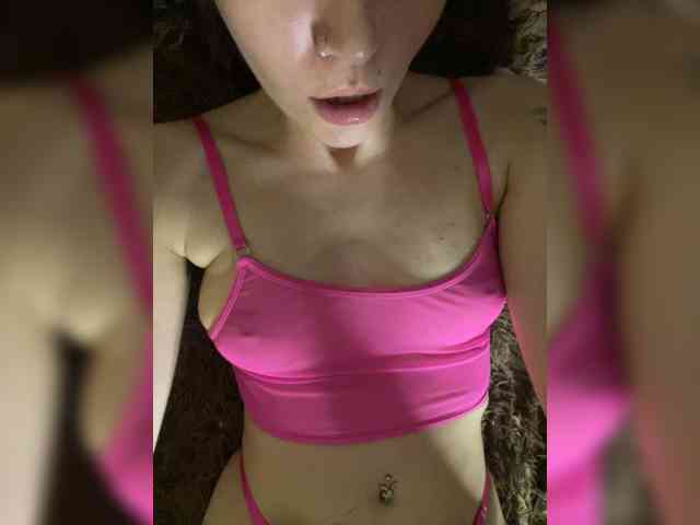 ariela11 webcam