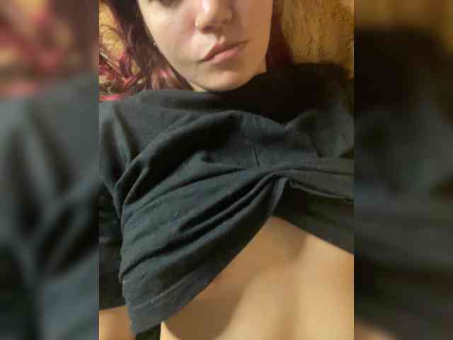 ariela11 webcam