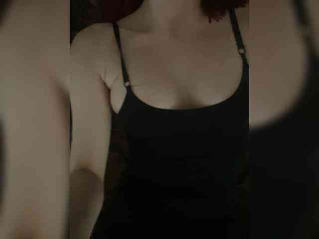 ariela11 webcam