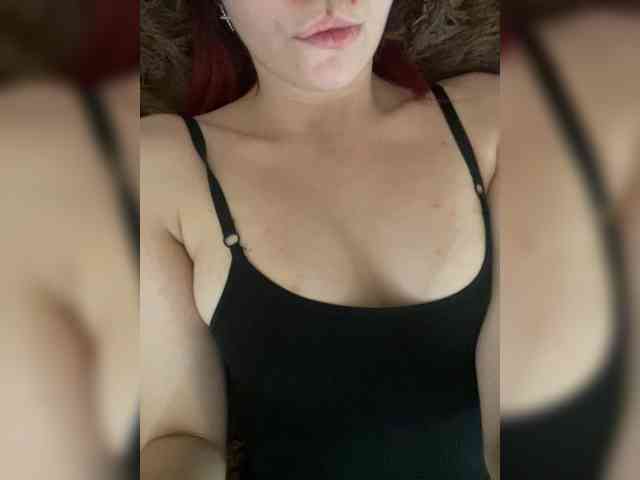 ariela11 webcam