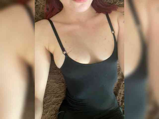 ariela11 webcam