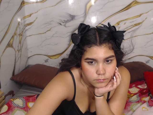 sharlottequeenx