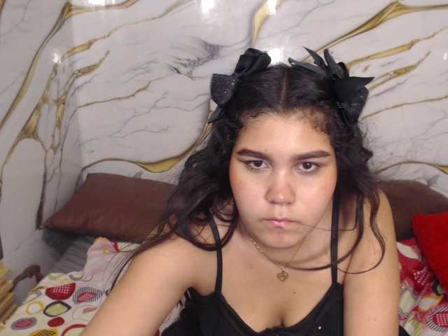 sharlottequeenx