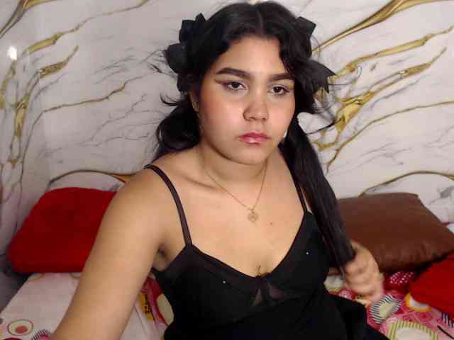 sharlottequeenx