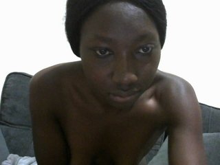 Sexyclara1's Live Webcam
