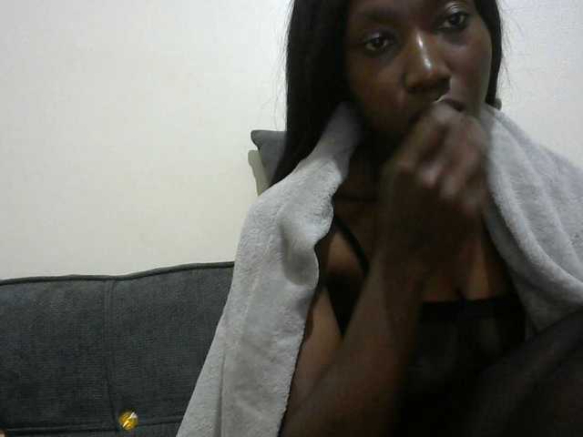 Sexyclara1 live cam on BongaCams