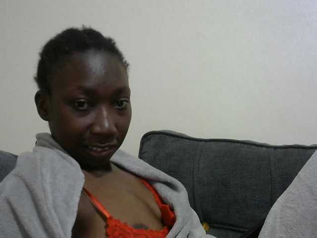 Sexyclara1 live cam on BongaCams