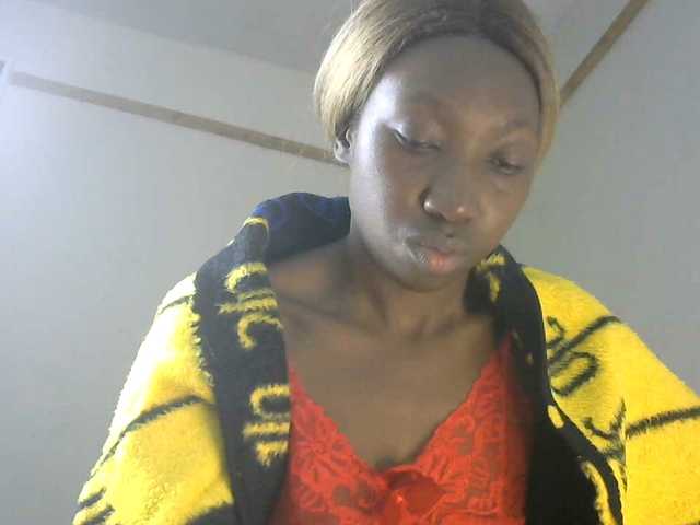 Sexyclara1 live cam on BongaCams