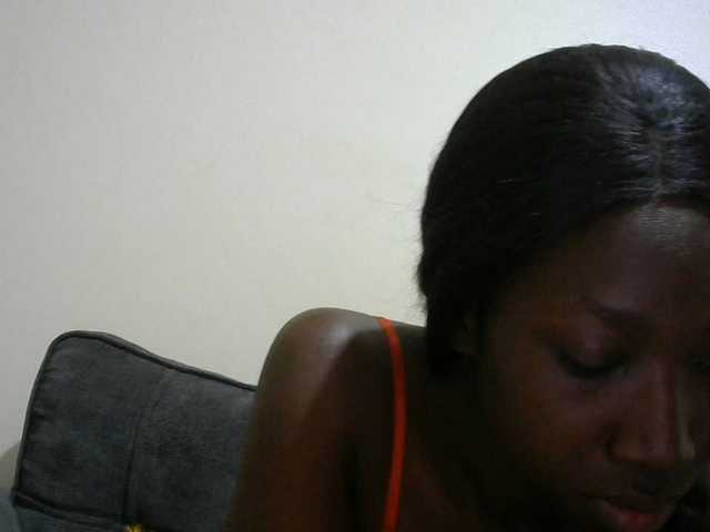 Sexyclara1 live cam on BongaCams