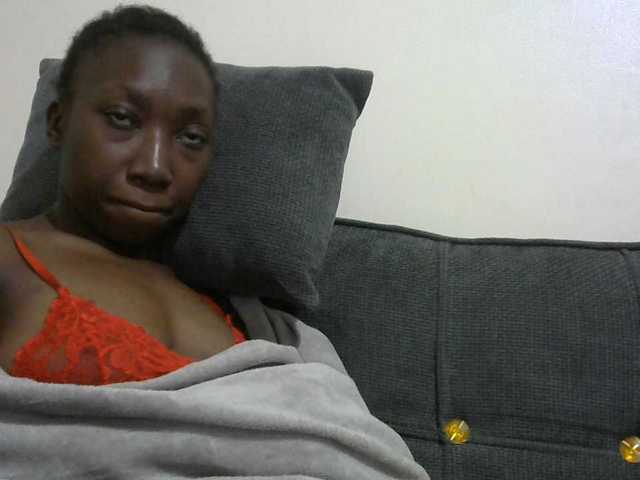 Sexyclara1 live cam on BongaCams
