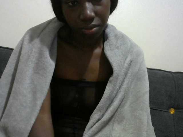 Sexyclara1 live cam on BongaCams