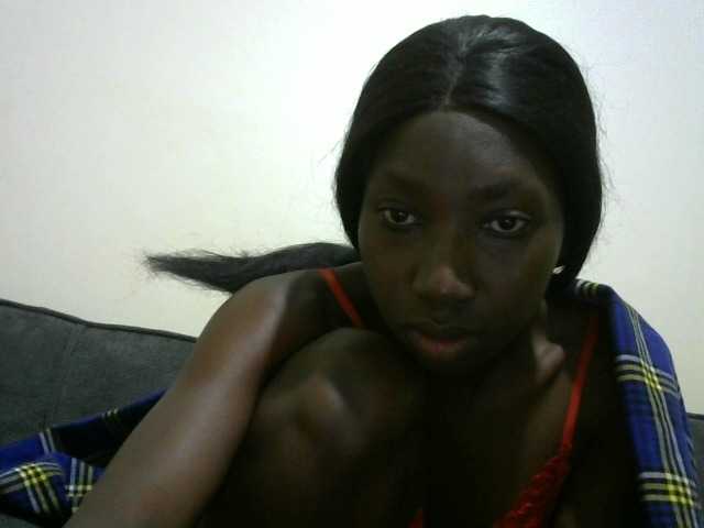 Sexyclara1 live cam on BongaCams