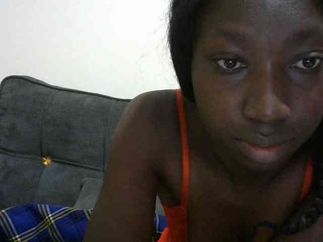 Sexyclara1 webcam