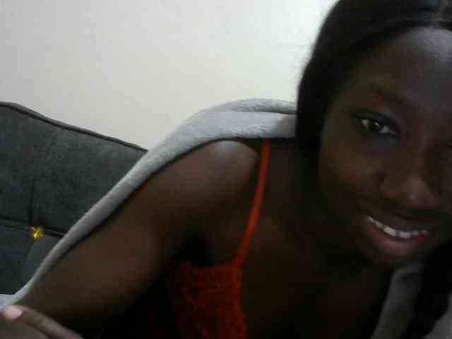 Sexyclara1 webcam