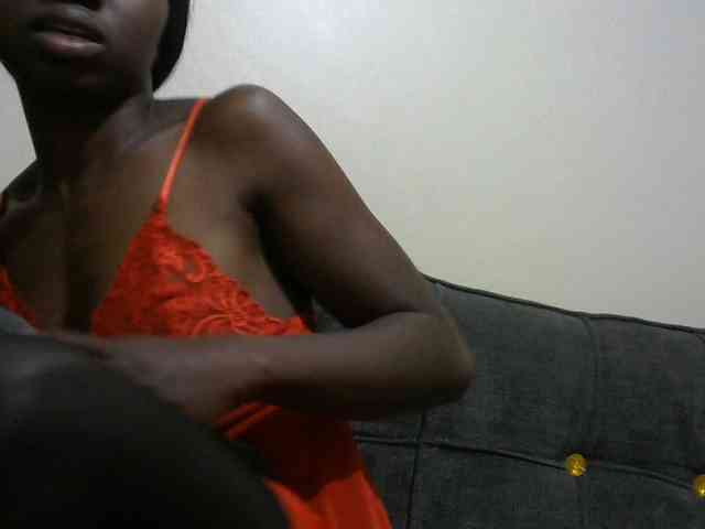 Sexyclara1 webcam