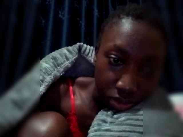 Sexyclara1 webcam
