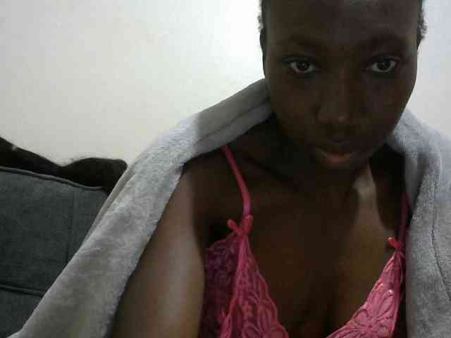 Sexyclara1 webcam