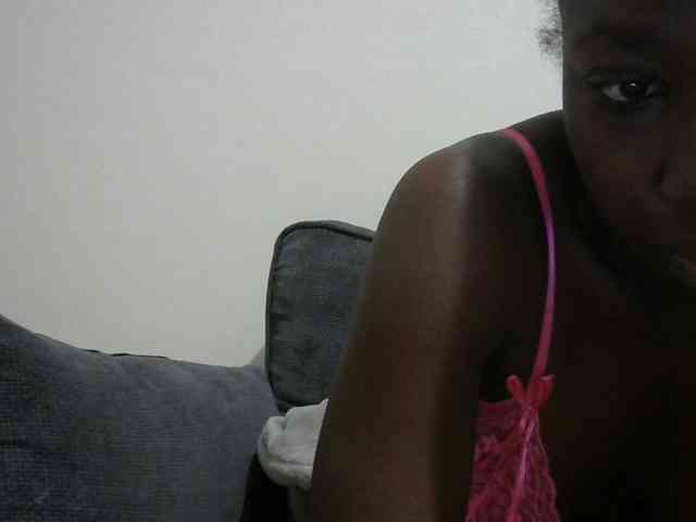 Sexyclara1 webcam