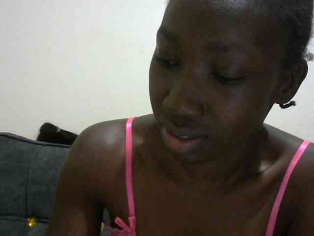 Sexyclara1 webcam