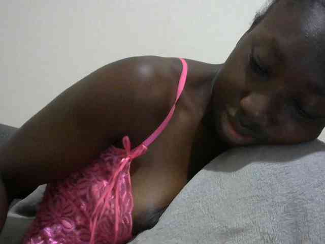 Sexyclara1 webcam