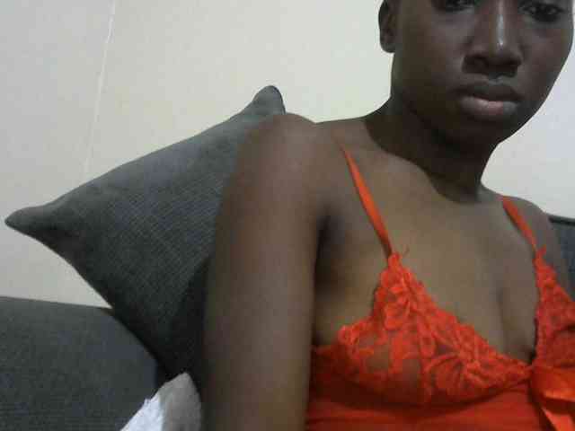 Sexyclara1 webcam