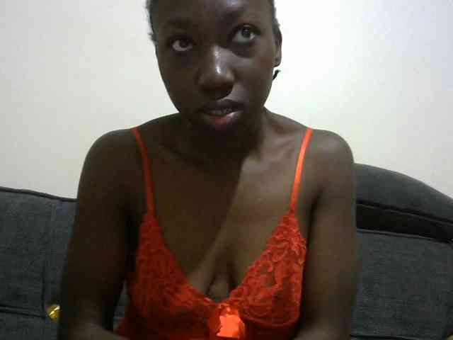 Sexyclara1 webcam