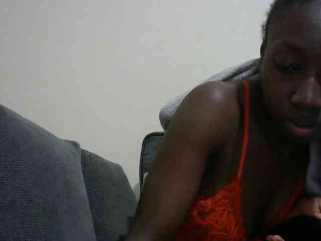Sexyclara1 webcam