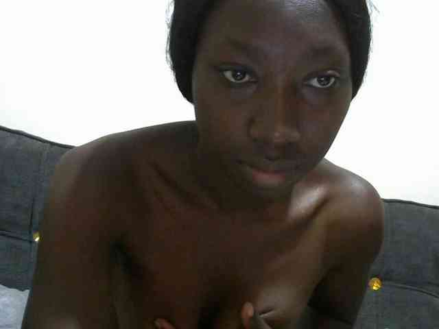 Sexyclara1 webcam