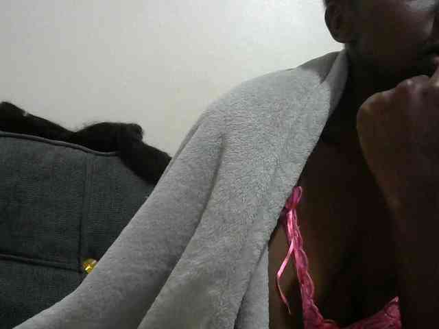 Sexyclara1 webcam