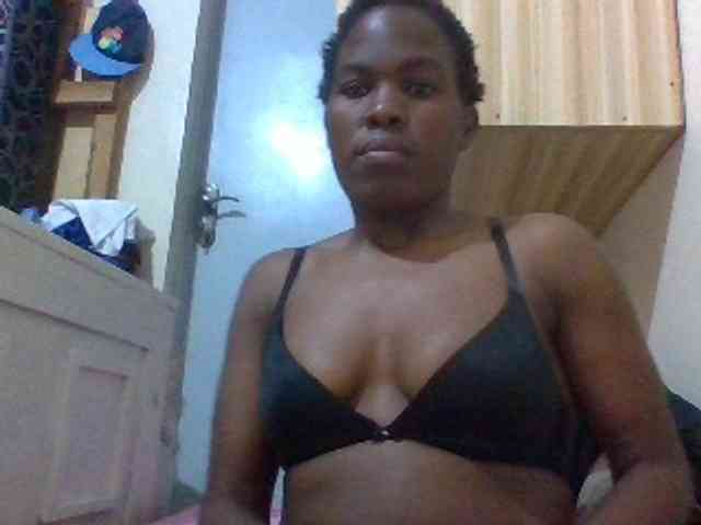 Cutesnyder webcam