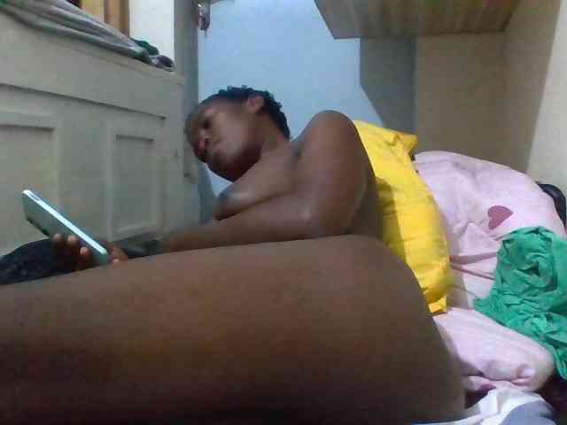 Cutesnyder webcam