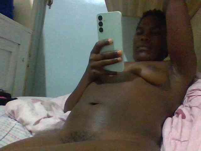 Cutesnyder webcam